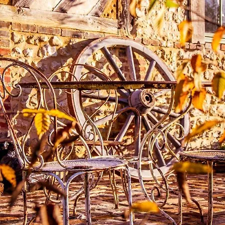 Le Pré Doré Bed and breakfast 3*