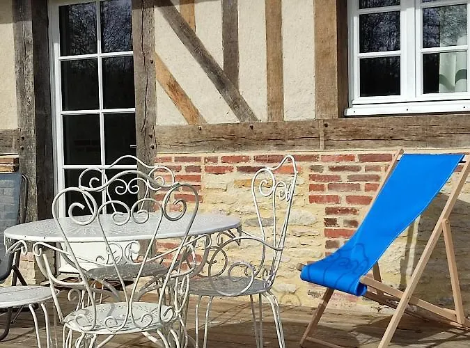 Le Pre Dore Bed & Breakfast 3*